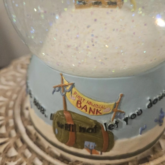 2003 Sponge Bob snow globe music box - Picture 4 of 10